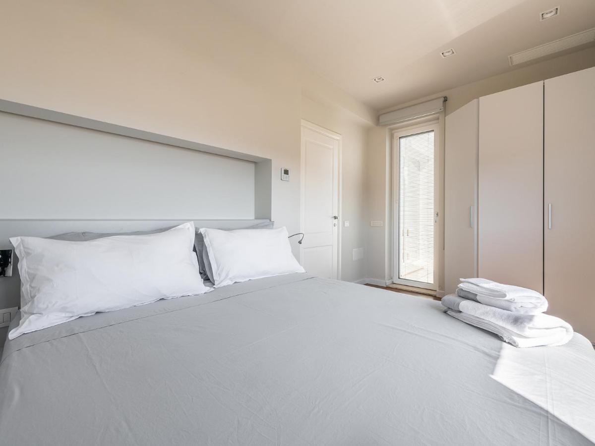 Penthouse Center Apartment